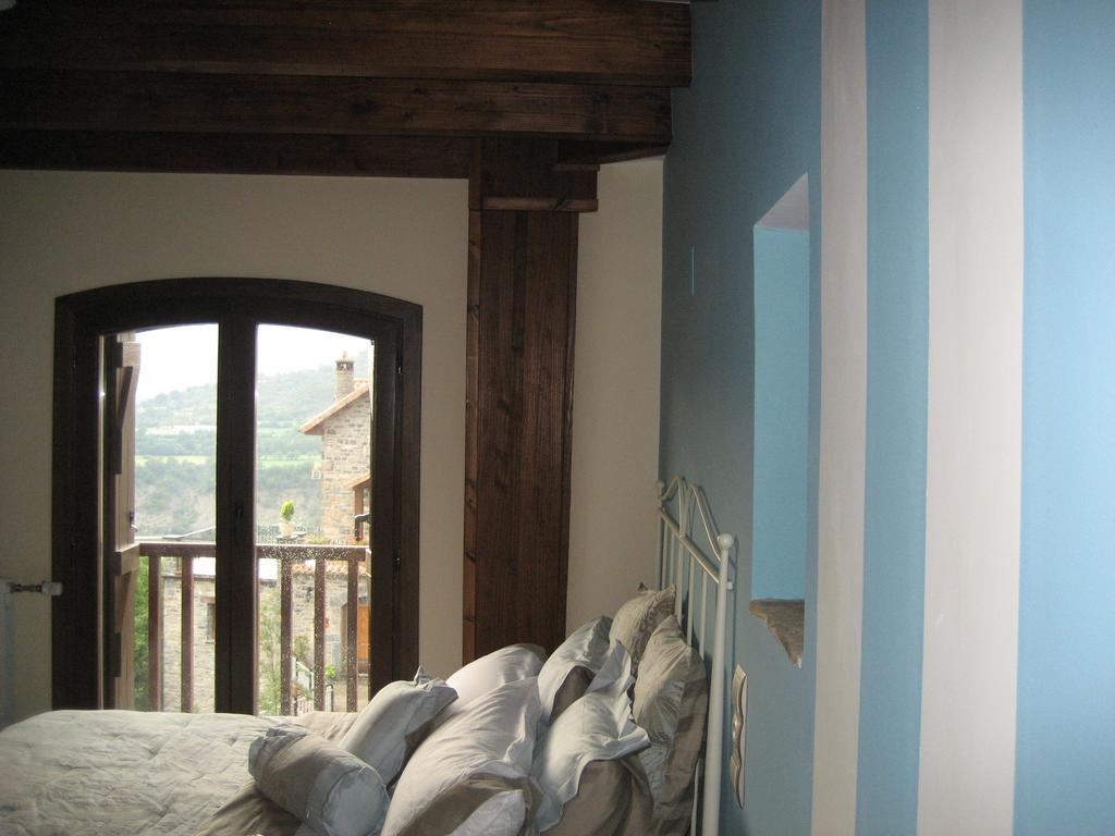 Casa Rural " El Retiro" Laspuña Quarto foto