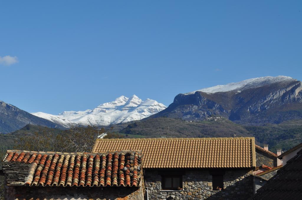 Casa Rural " El Retiro" Laspuña Quarto foto