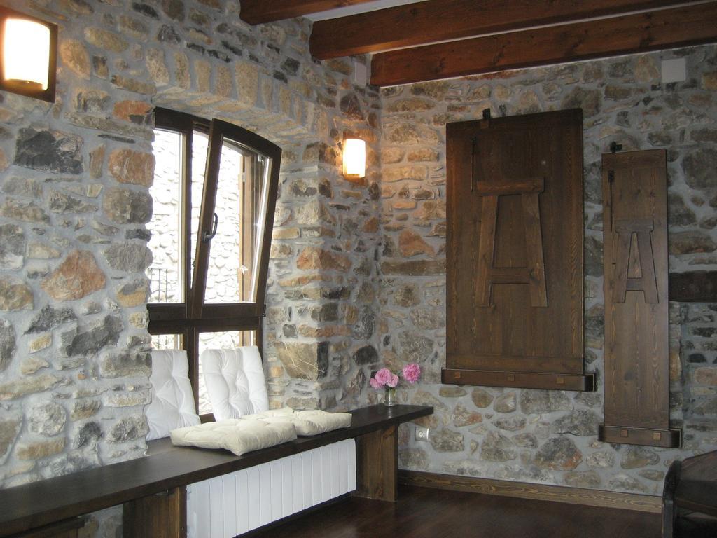 Casa Rural " El Retiro" Laspuña Quarto foto